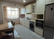 Satılır 2 otaqlı 75 m2 köhnə tikili Həzi Aslanov