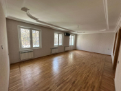 İcarəyə verilir 4 otaqlı 170 m2 köhnə tikili Nərimanov r.