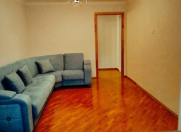 Satılır 2 otaqlı 55 m2 köhnə tikili Elmlər Akademiyası m.