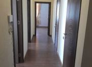 Satılır 3 otaqlı 85 m2 yeni tikili Elmlər Akademiyası m.