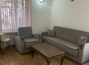 Satılır 1 otaqlı 40 m2 köhnə tikili Gənclik m.