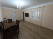 Satılır 3 otaqlı 180 m2 bağ evi Görədil