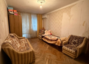 Satılır 1 otaqlı 40 m2 köhnə tikili Gənclik m.