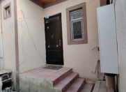 Satılır 1 otaqlı 35 m2 həyət evi Binə