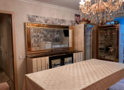 Satılır 2 otaqlı 45 m2 köhnə tikili Elmlər Akademiyası m.