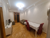 İcarəyə verilir 3 otaqlı 80 m2 köhnə tikili 28 May m.