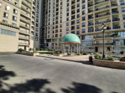 Satılır 3 otaqlı 137 m2 yeni tikili Yasamal r.