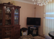 Satılır 2 otaqlı 70 m2 köhnə tikili Neftçilər m.