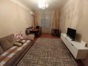 Satılır 3 otaqlı 85 m2 köhnə tikili Y.Günəşli