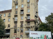 Satılır 2 otaqlı 70 m2 köhnə tikili Nizami m.