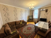 Satılır 3 otaqlı 90 m2 köhnə tikili Nizami m.