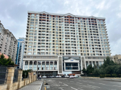 Satılır 4 otaqlı 196 m2 yeni tikili Şah İsmayıl Xətai m.