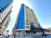 Satılır 4 otaqlı 180 m2 yeni tikili Şah İsmayıl Xətai m.