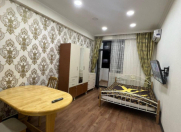 İcarəyə verilir 1 otaqlı 40 m2 yeni tikili Şərq Bazarı