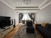 Satılır 3 otaqlı 120 m2 yeni tikili 28 May m.