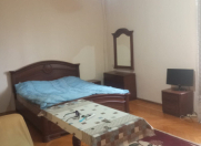 İcarəyə verilir 1 otaqlı 40 m2 köhnə tikili Nəsimi r.