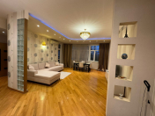 İcarəyə verilir 3 otaqlı 115 m2 yeni tikili Nərimanov r.