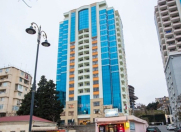 İcarəyə verilir 4 otaqlı 210 m2 yeni tikili Nizami m.