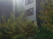 Satılır 3 otaqlı 70 m2 köhnə tikili İnşaatçılar m.