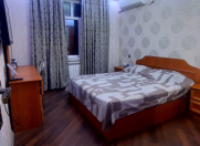 Satılır 3 otaqlı 90 m2 köhnə tikili Əhmədli m.