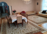 Satılır 3 otaqlı 167 m2 yeni tikili İnşaatçılar m.