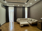 İcarəyə verilir 3 otaqlı 120 m2 köhnə tikili Azərbaycan kinoteatrı