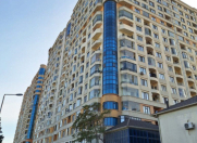 Satılır 3 otaqlı 135 m2 yeni tikili Binəqədi r.