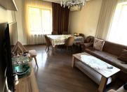 Satılır 4 otaqlı 110 m2 köhnə tikili Əhmədli m.