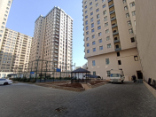 İcarəyə verilir 4 otaqlı 160 m2 yeni tikili 28 May m.