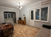 Satılır 2 otaqlı 65 m2 köhnə tikili İnşaatçılar m.