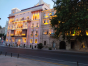 Satılır 2 otaqlı 65 m2 köhnə tikili İçəri Şəhər m.