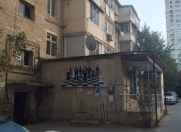 İcarəyə verilir 1 otaqlı 36 m2 köhnə tikili İnşaatçılar m.