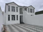 Satılır 4 otaqlı 180 m2 həyət evi Saray