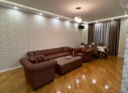 İcarəyə verilir 2 otaqlı 110 m2 yeni tikili 8 Noyabr m.