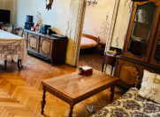 İcarəyə verilir 2 otaqlı 70 m2 köhnə tikili 28 may