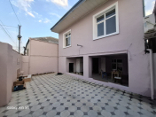 İcarəyə verilir 3 otaqlı 100 m2 həyət evi Xırdalan