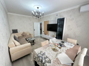 Satılır 3 otaqlı 85 m2 köhnə tikili Xətai r.