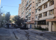 Satılır 3 otaqlı 90 m2 köhnə tikili Xalqlar Dostluğu m.