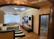 İcarəyə verilir 2 otaqlı 105 m2 yeni tikili Çıraq Plaza