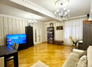 Satılır 3 otaqlı 120 m2 yeni tikili İnşaatçılar m.