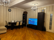 Satılır 3 otaqlı 120 m2 yeni tikili Yasamal r.