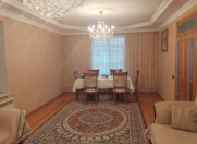 Satılır 4 otaqlı 200 m2 həyət evi Yeni Yasamal