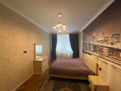 İcarəyə verilir 3 otaqlı 130 m2 yeni tikili İnşaatçılar m.