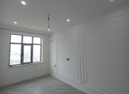 Satılır 2 otaqlı 50 m2 yeni tikili Qara Qarayev m.