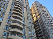 Satılır 5 otaqlı 230 m2 yeni tikili Şah İsmayıl Xətai m.