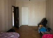 Satılır 1 otaqlı 35 m2 köhnə tikili Elmlər Akademiyası m.