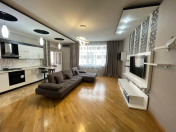 İcarəyə verilir 4 otaqlı 130 m2 yeni tikili 28 May m.