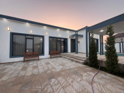 Satılır 4 otaqlı 170 m2 həyət evi Mərdəkan