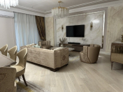 Satılır 4 otaqlı 300 m2 yeni tikili Şah İsmayıl Xətai m.