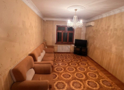 İcarəyə verilir 4 otaqlı 90 m2 köhnə tikili Memar Əcəmi m.